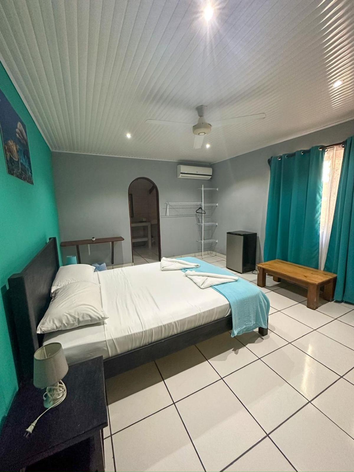 Hotel Colibri Nationalpark Nationalpark Manuel Antonio Exterior foto