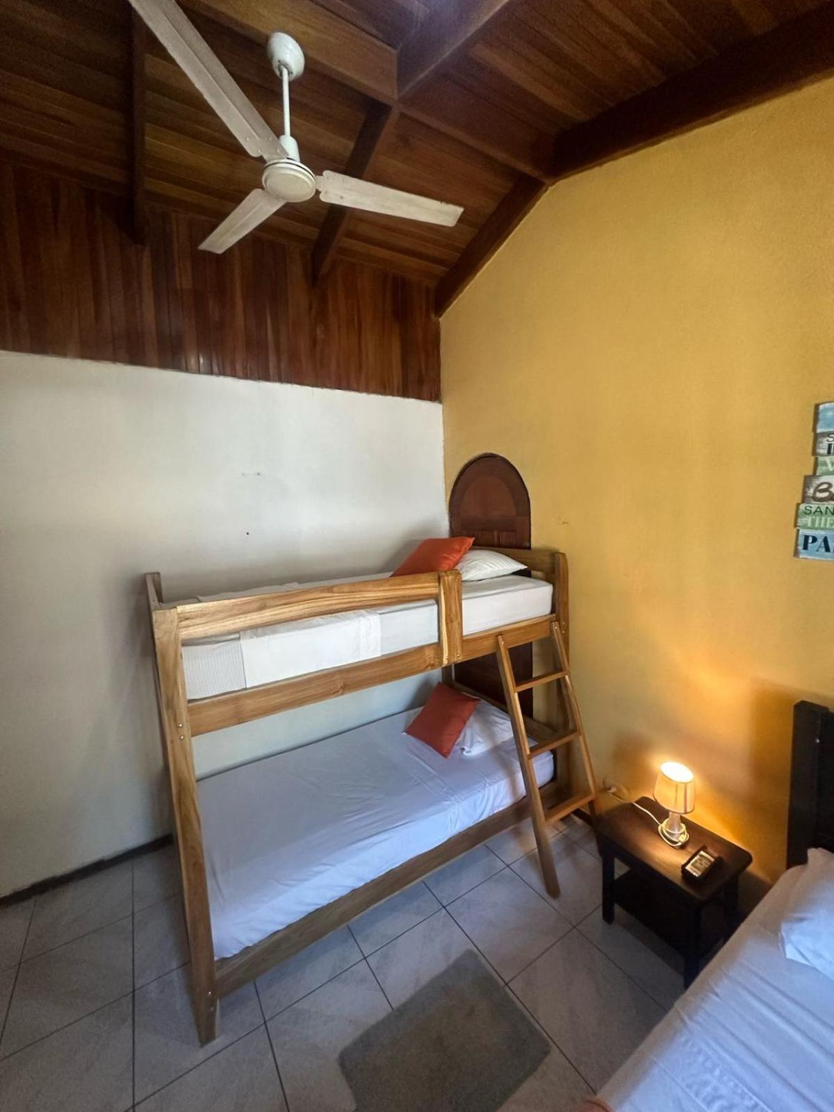 Hotel Colibri Nationalpark Nationalpark Manuel Antonio Exterior foto